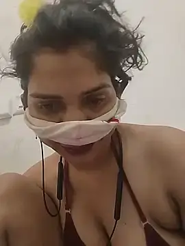 Stripchat Adult Webcams of KAJALBHABHI_