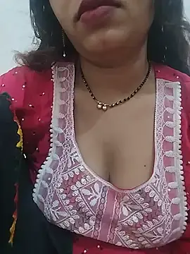 Stripchat Adult Webcam of KAJALBHABHI_