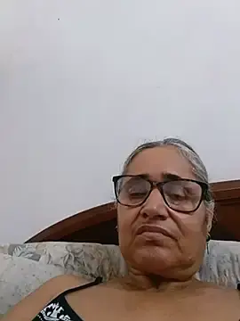 Stripchat Sex Cam of _candi
