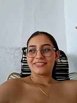 Stripchat Sex Cam of Ary-18