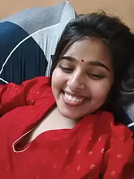 Stripchat Live Sex of Cute-Simmi69