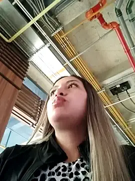 Stripchat Free Porn Cam of alana_69