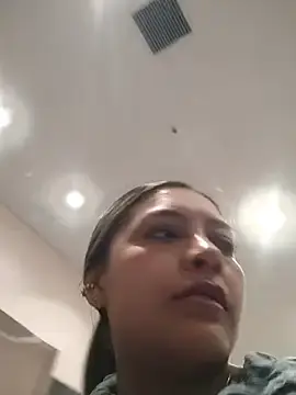 Stripchat Free Live Porn of alana_69