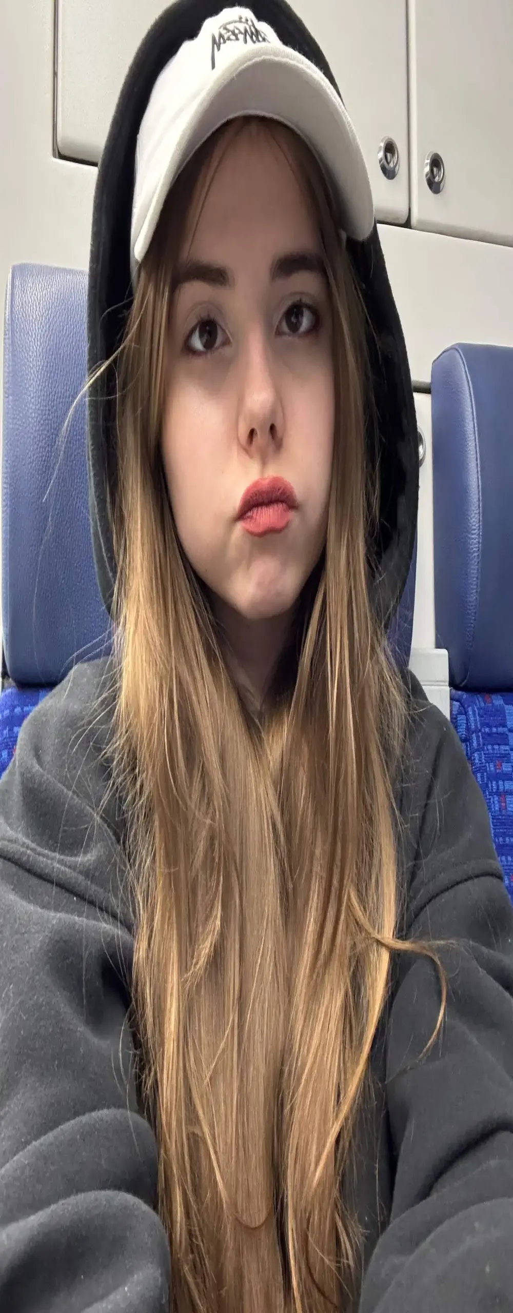 Honey_Lia