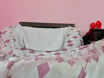 Stripchat Live Sex Cam of HotSweetAngel