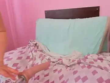 Stripchat Free Porn Cam of HotSweetAngel
