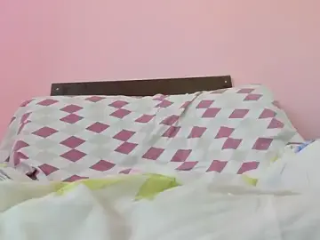 Stripchat Live Sex Cam of HotSweetAngel
