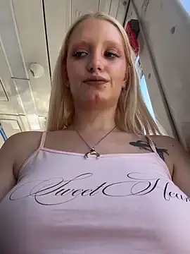 Stripchat Free Live Porn of Mila_NoRules