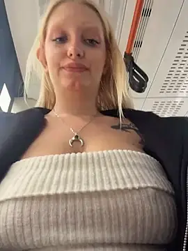 Stripchat Watch Live Sex Cams of Mila_NoRules