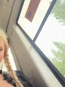 Stripchat Best Webcam of Mila_NoRules