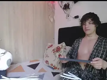 Stripchat Best live sex cam show of Santiago_kiler