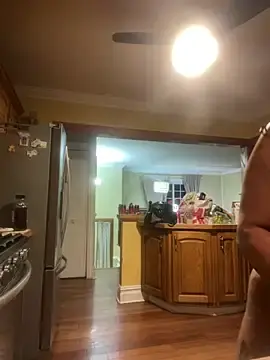 Stripchat Live Porn of LittleMissEeve