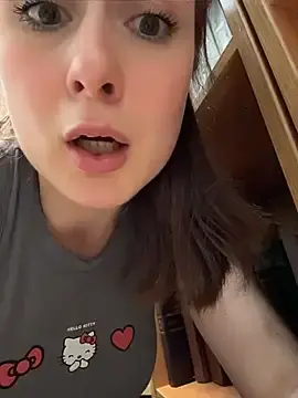 Stripchat Live Sex Cam of Dina_Tease