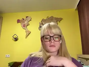 Stripchat Adult Webcam of LeslyKelly