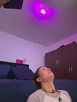 Stripchat Sex Cam of boomboomHooT