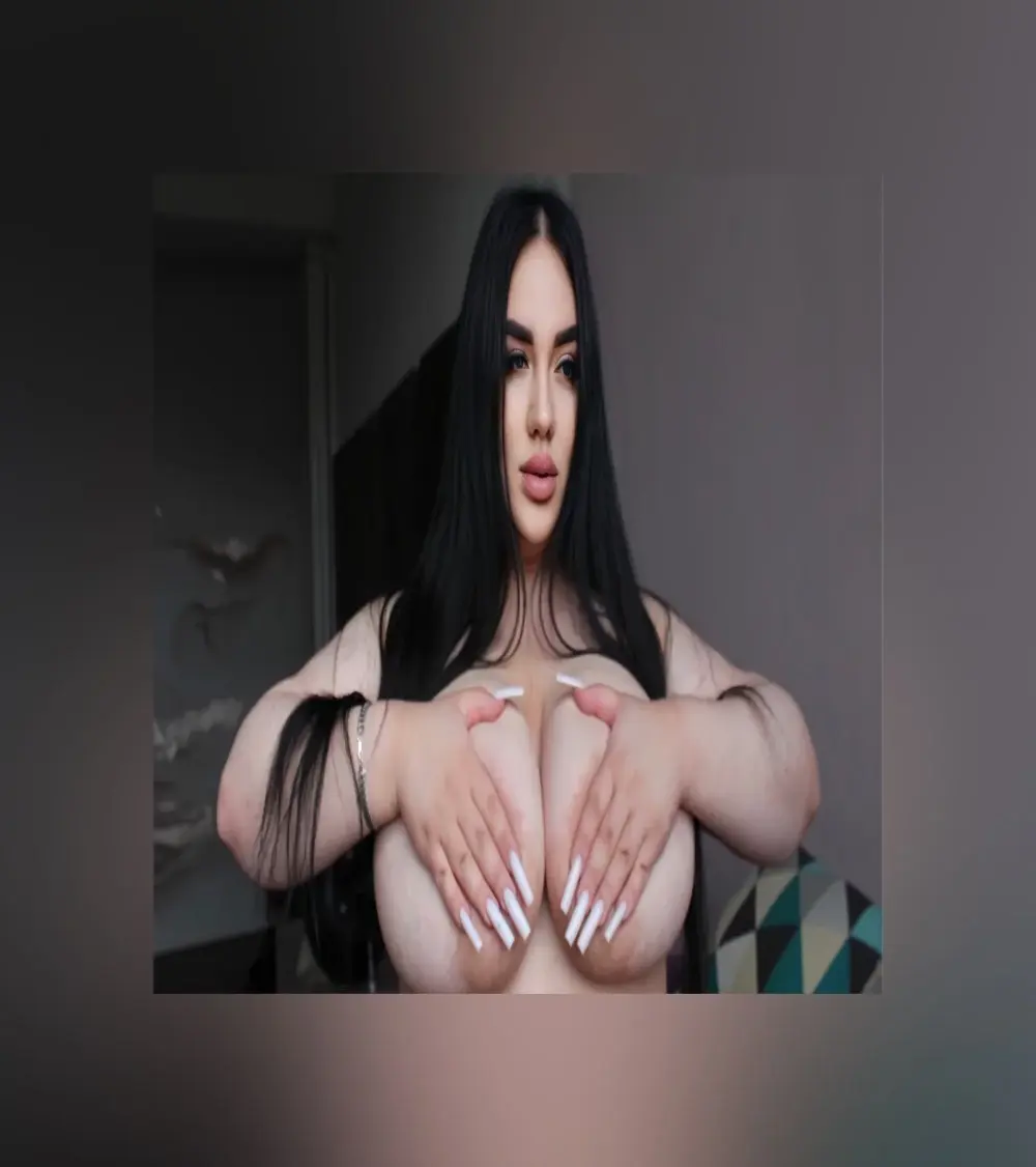 GabiBoobs