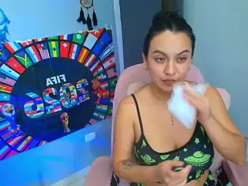 Stripchat Best live sex cam show of carla_rossin
