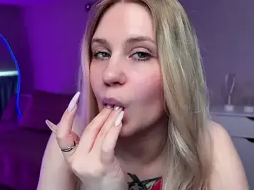 Stripchat Free Porn Cam of Sofia_Kenwood