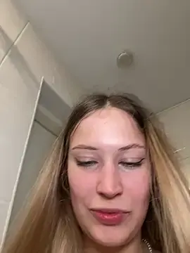 Stripchat Watch Live Sex Cams of blonde_exe