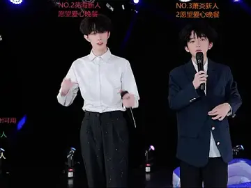 Stripchat Live Sex Cam of EXO-ONE