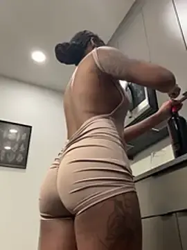 Stripchat Live Porn of Your_Paris