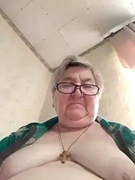 Stripchat Adult Webcam of PanterochkaCharm