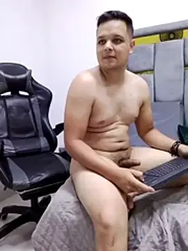 Stripchat Free Porn Cam of tiffanyandClark