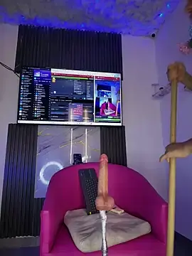 Stripchat Adult Webcam of Helen_Vidall