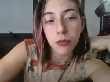 Stripchat Nude Webcam of LatinDolliee