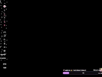 Stripchat Live Sex Cam of Mikeyvioleta_