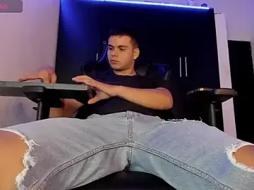 Stripchat Live Porn of Liam_Mateo