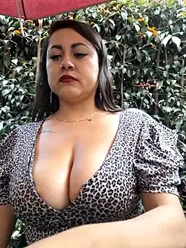 Stripchat Watch Live Sex Cams of Oryk___