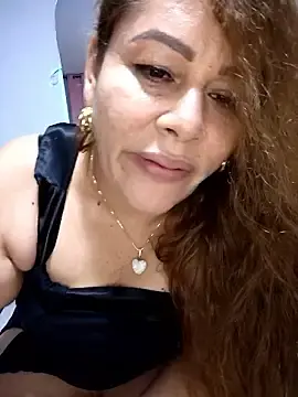 Stripchat Adult Webcams of SluttyMilf79