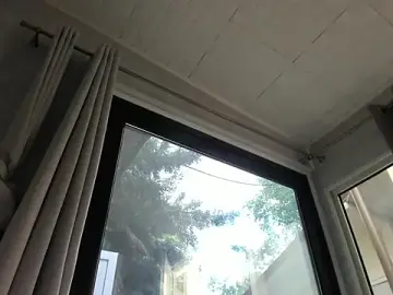 Stripchat Sex Cam of SylverEyesz