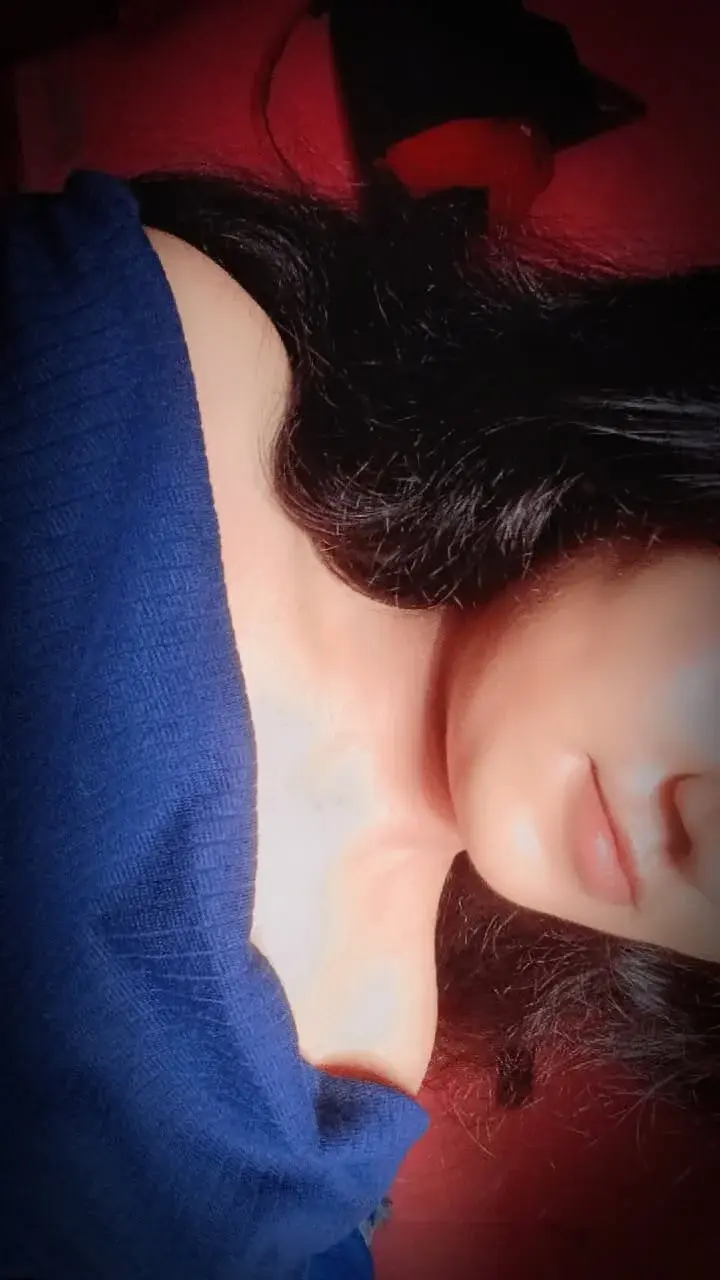 Virgin_girl_099