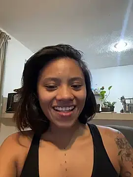 Stripchat Adult Webcam of Mia-miauuuuu