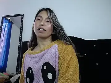Stripchat Sex Cam of sweet_skylove_