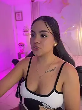 Stripchat Live Porn of amber_white15