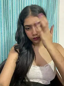 Stripchat Live Sex Cam of Hye__manvi_