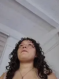 Stripchat Sex Cam of MeganDolll