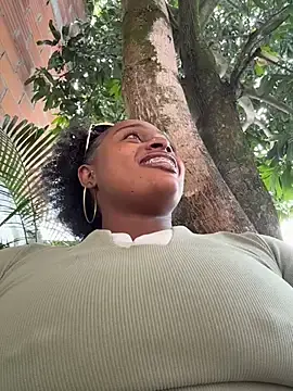 Stripchat Live Porn of darle_volant
