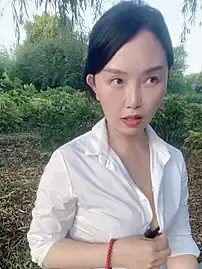 Stripchat Free Porn Cam of lylxili