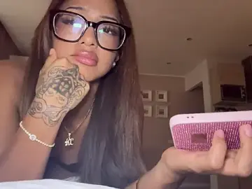 Stripchat Live Sex of QueeNoemi