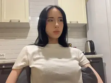 Stripchat Best Webcam of IsabellaQiueen