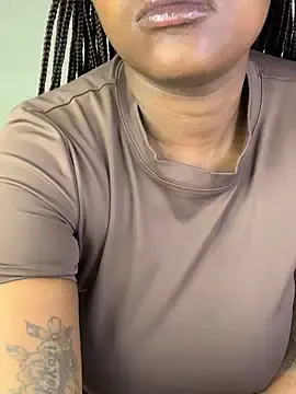 Stripchat Best Webcam of ThickPearlx23