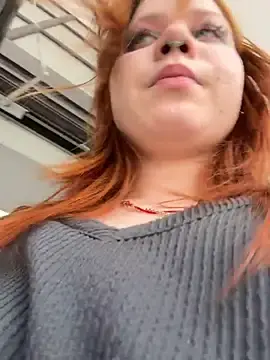 Stripchat Free Porn Cam of evi_magic