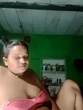 Stripchat Nude Webcam of Shivani09900