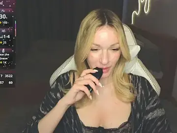 Stripchat Adult Webcam of MargaretSweet1