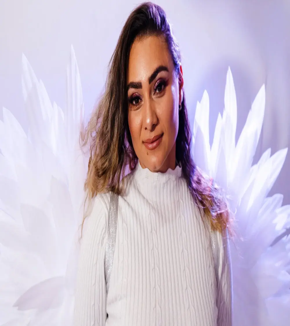 annie_vega17_