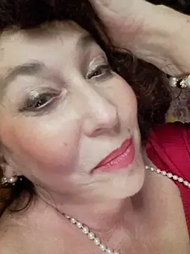 Stripchat Free Live Porn of GypsyEsmeralda